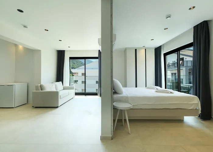 Karbelsun Apartmanhotel 4*